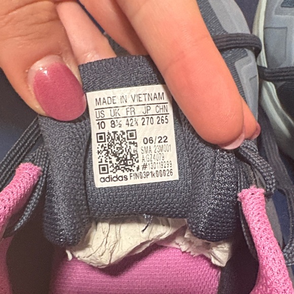 Adidas Women's Terrex Blue and Pink Athletic Shoes - Picture 7 of 8